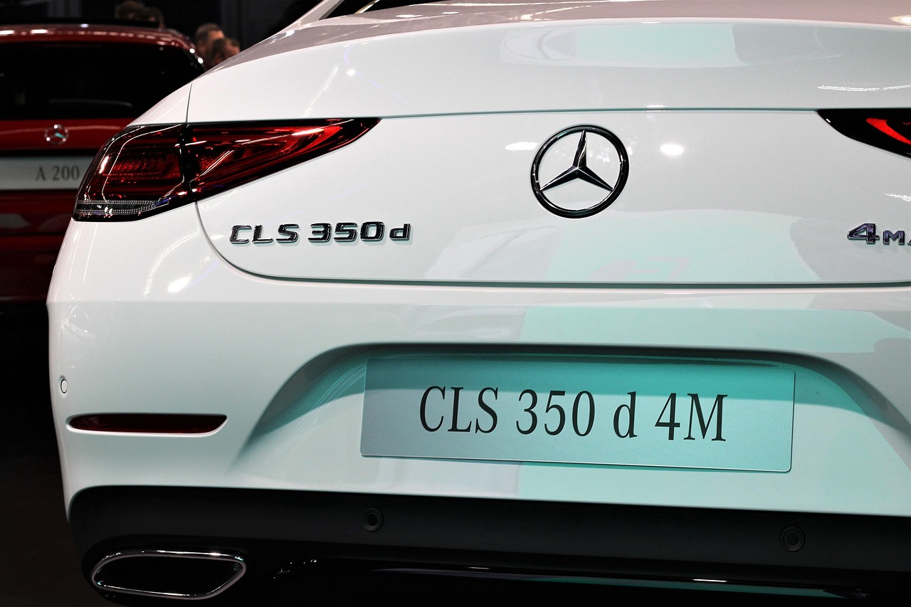奔驰s350的车身高度︰(奔驰s350车身尺寸) 奔驰s350的车身高度︰(奔驰s350车身尺寸)