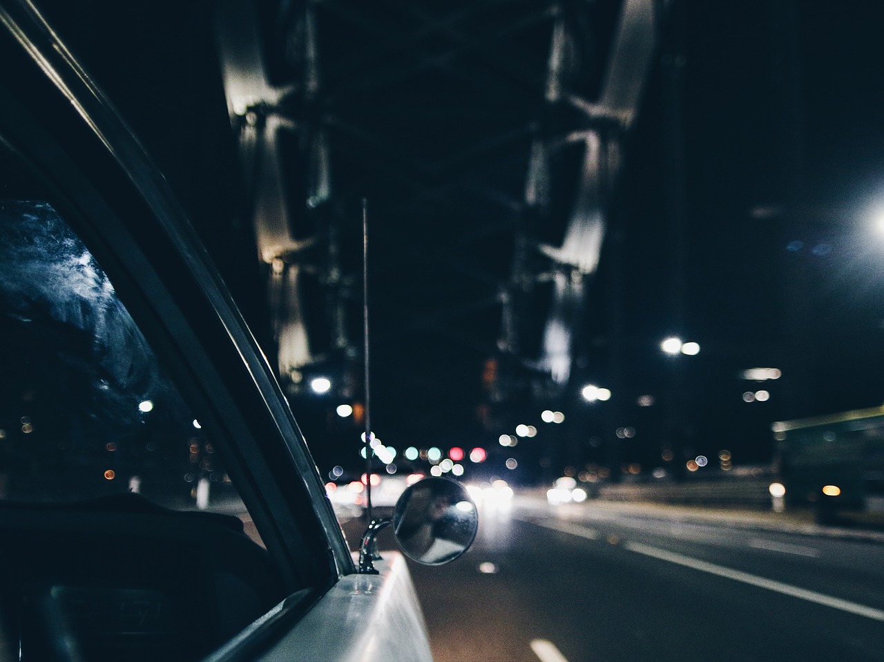 北京青年里的车〃北京青年里的车是什么车 北京青年里的车〃北京青年里的车是什么车