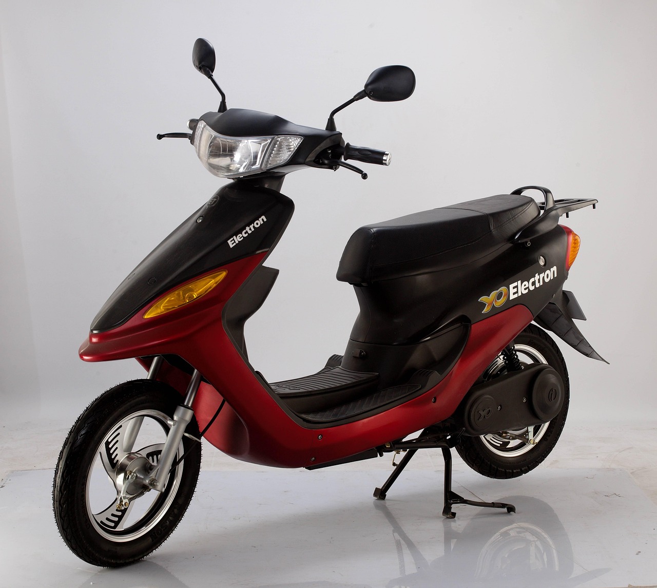 微型电动汽车︰(微型电动汽车哪个性价比高)